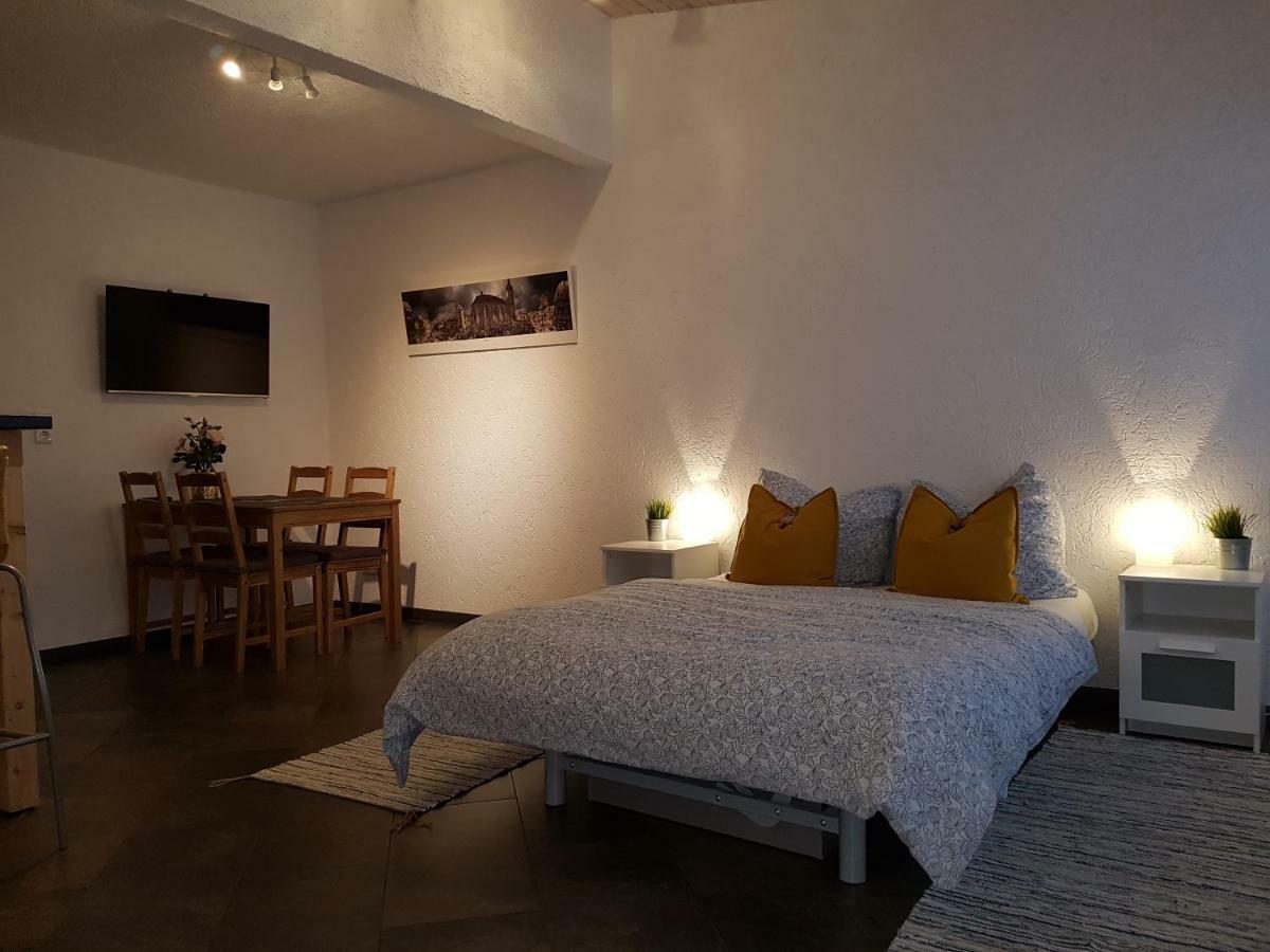Wohnen Im Ehemaligen Kaminstudio Mit Klimaanlage Apartamento Wittenberg Exterior foto